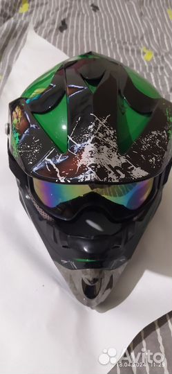 Шлем кроссовый