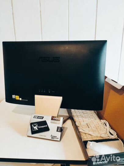 Моноблок Asus игровой (ssd/4ядер/8/две видео карт