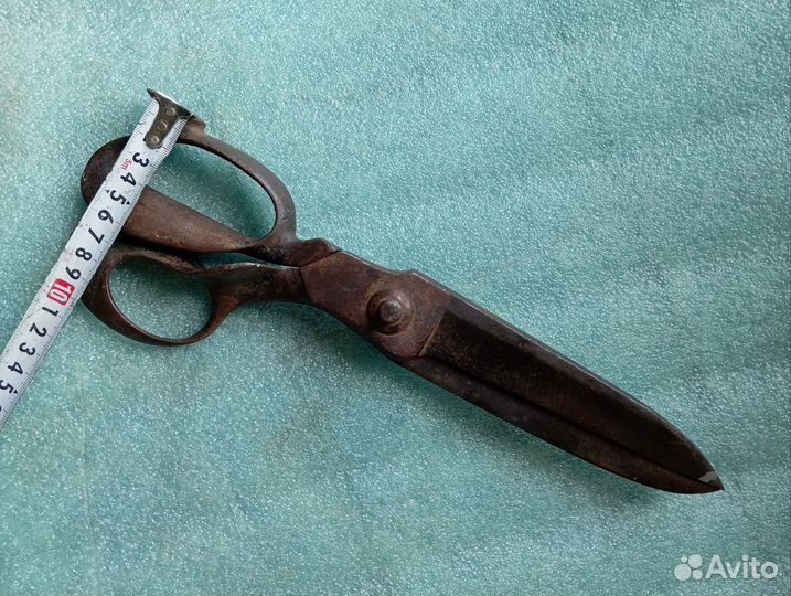 Старинные огромные ножницы портновские