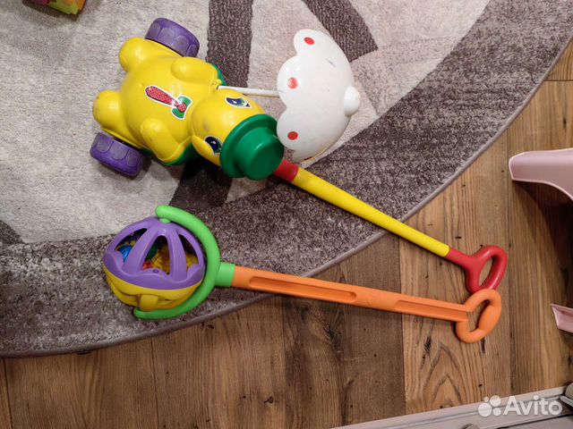 Детская игрушка каталка