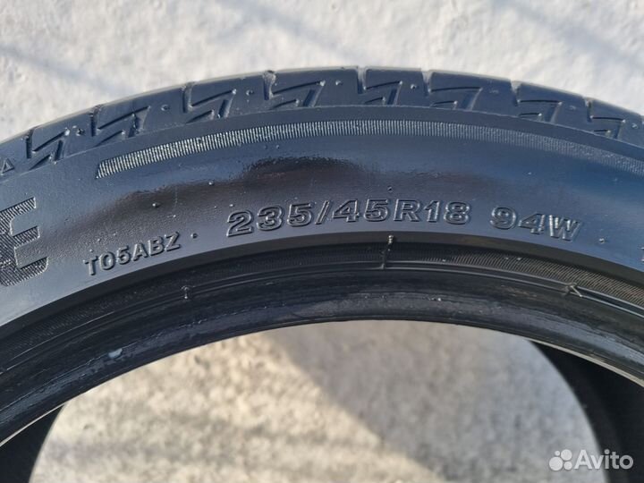 Bridgestone Turanza T005 235/45 R18 94W