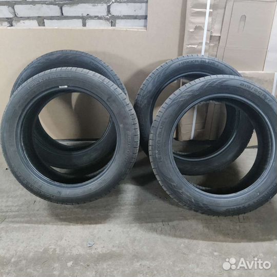 Nokian Tyres Hakka Blue 3 215/50 R17 95V