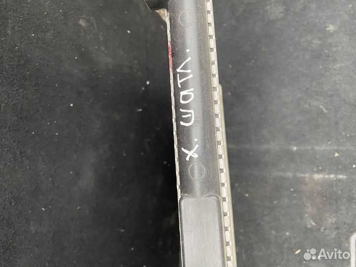 Радиатор охлаждения Honda Shuttle 1999г