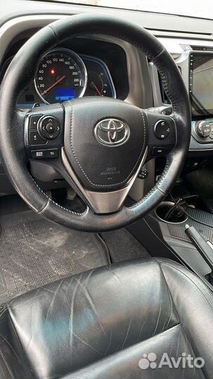 Toyota RAV4 2.2 AT, 2013, 240 147 км