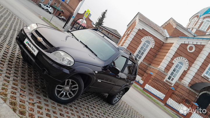 Chevrolet Niva 1.7 МТ, 2011, 147 000 км