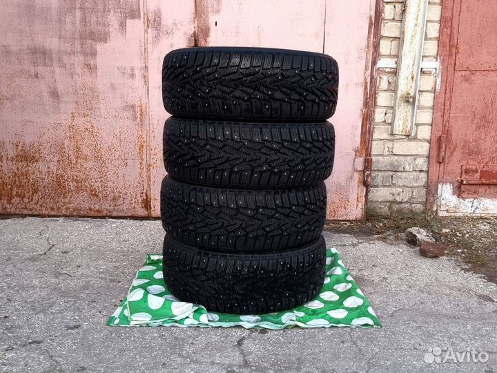 Nokian Tyres Nordman 7 215/55 R17