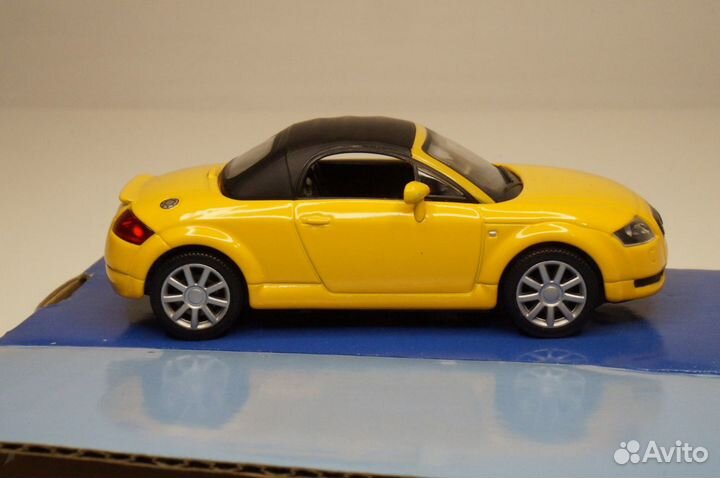 Audi TT Cabriolet 8N / Hongwell / Cararama