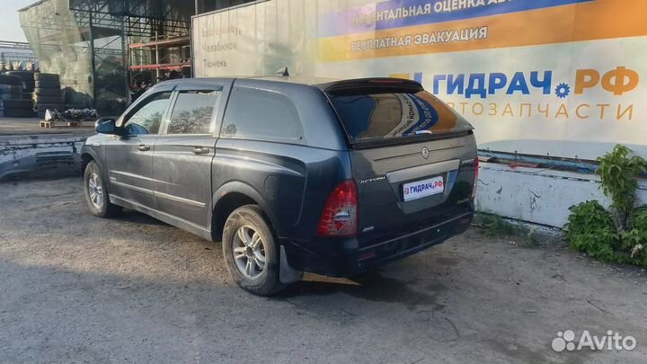 Лента крепления бензобака SsangYong Actyon Sport 2215009000