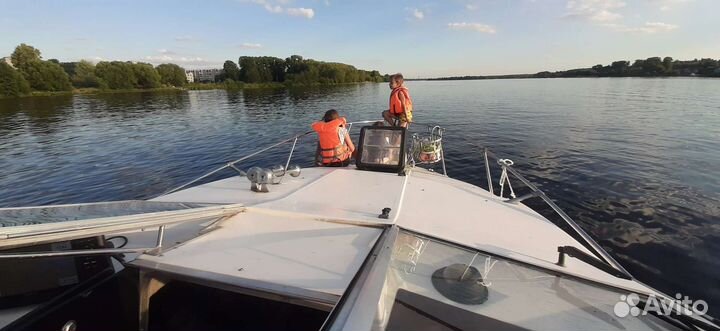 Прогулка на катере по Московским морям, аренда