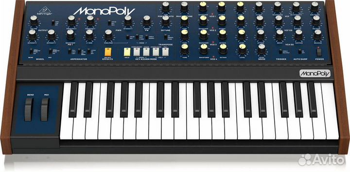 Аналоговый синтезатор Behringer monopoly