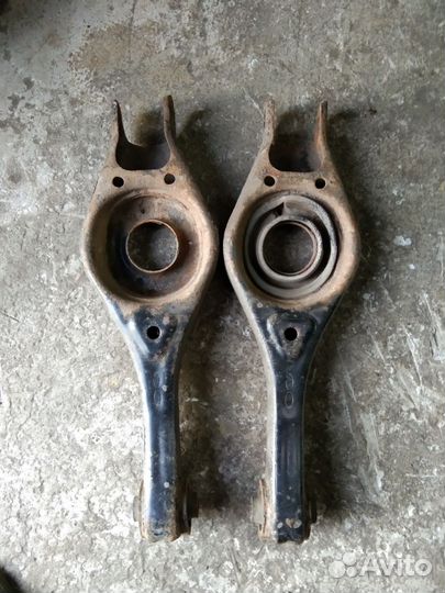 Рычаг задний поперечный Киа Маджентис 2