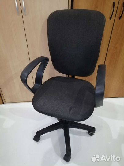 Компьютерное кресло