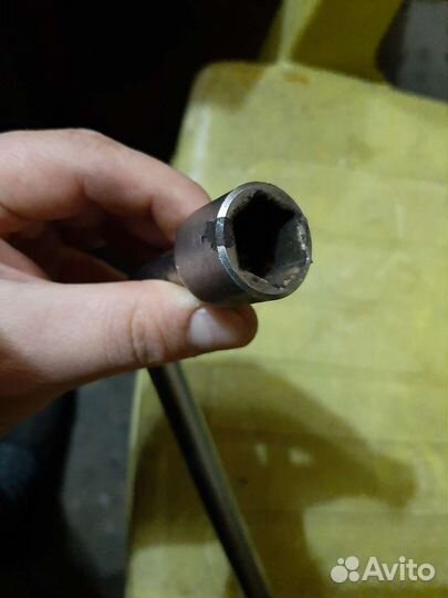 Баллонный ключ 17 (mercedes)