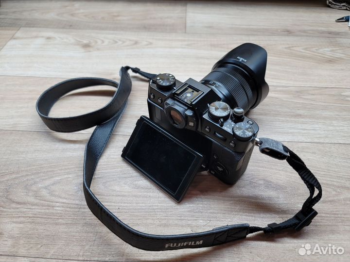 Цифровая фотокамера Fujifilm X-T20 Kit