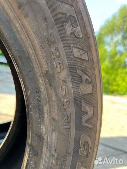 Triangle Sports TH201 225/55 R17