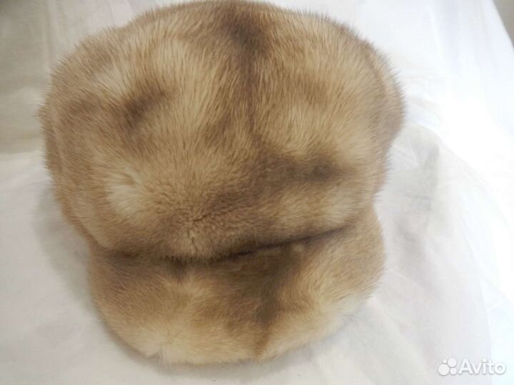 Берет женский норковый светлый