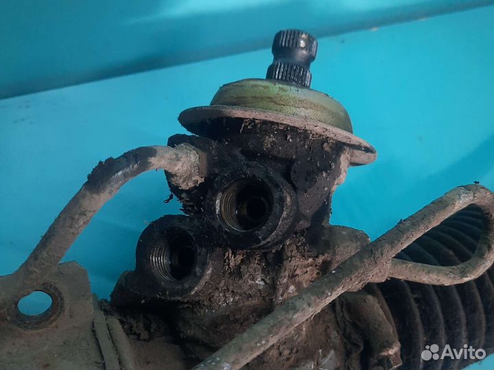 Рулевая рейка Mazda 323 F BG