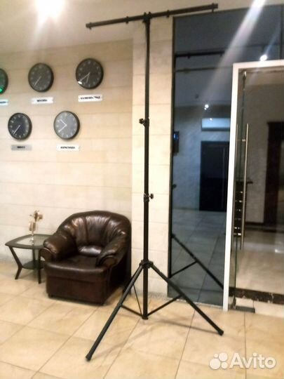 Стойка для световых приборов