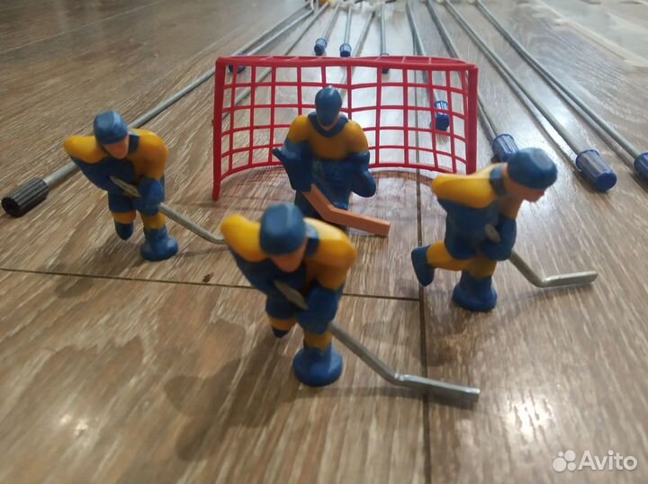 Фигурки. запчасти для хоккея