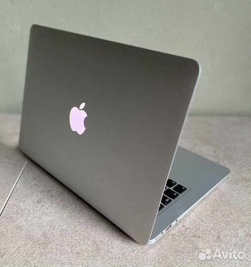 Apple MacBook Air 13 2013 отличное состояние