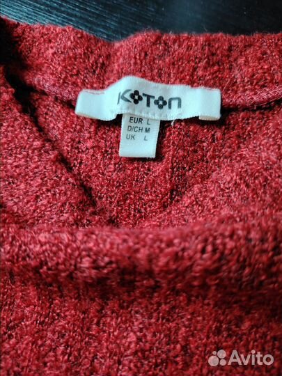 Свитер женский