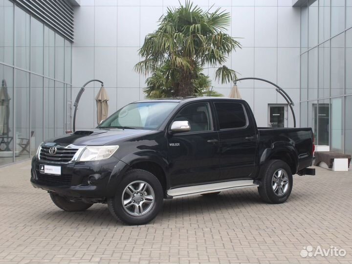 Toyota Hilux 7. Тойота Хайлюкс 2012 черный. Тойота Hilux 2012 черный. Тойота Хайлюкс 7 поколения.