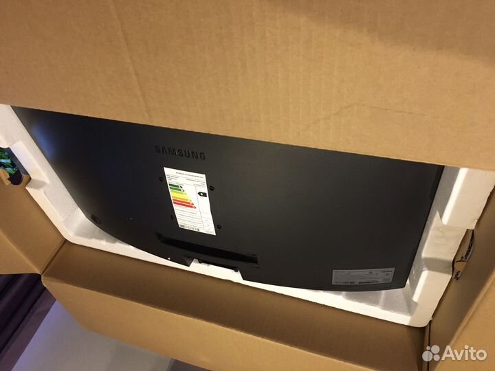 Монитор Acer 27