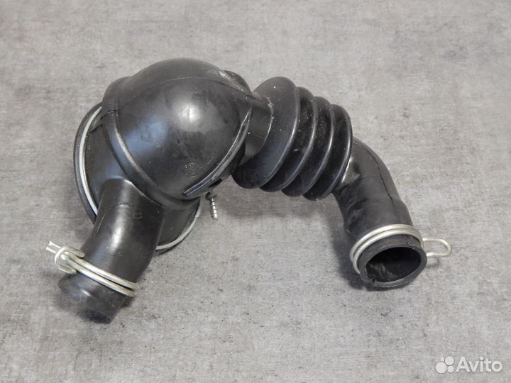 Патрубок сливной стиральной машины Bosch 484193