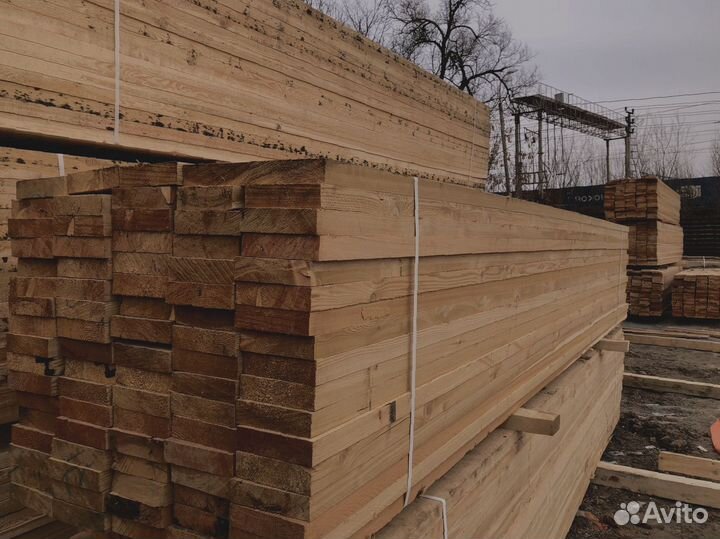 Доски лиственницы 45x145 мм, для разнообразных стр