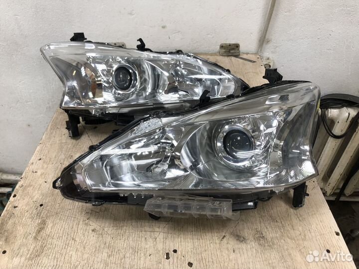 Фары (комплект ) R/L Nissan Teana L33