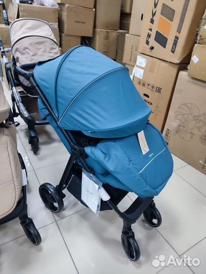 Прогулочная коляска. Каррелло браво 24