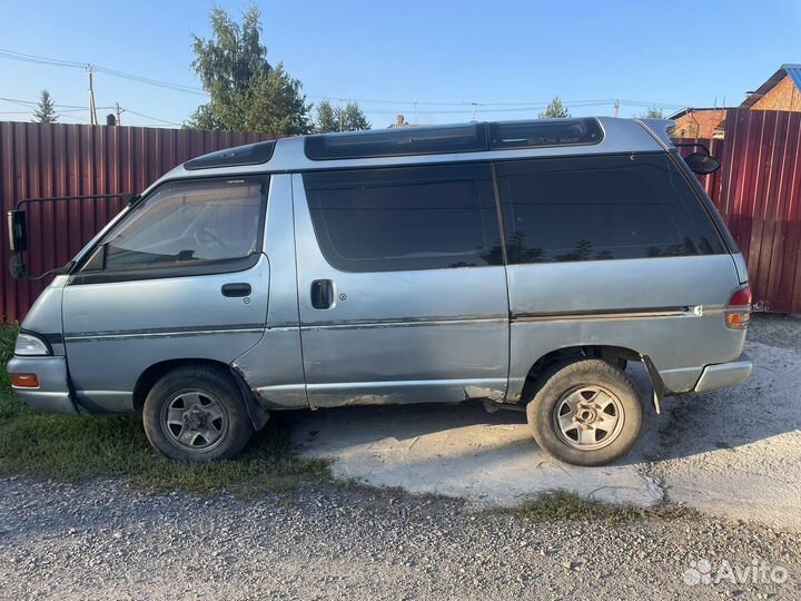 Toyota town, lite ace 4WD бензин 3Y в разбор