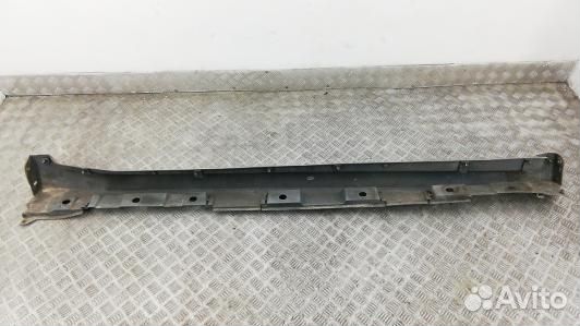 Накладка на порог toyota avensis T27 (92B12GZ01)