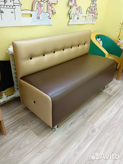 Диван в офис, кафе, зал ожидания, детских садов