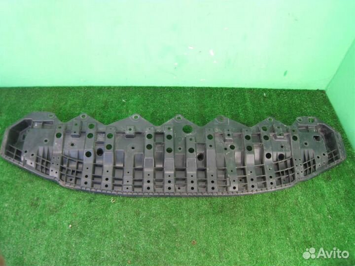 Защита под бампер Toyota Yaris P13 2015