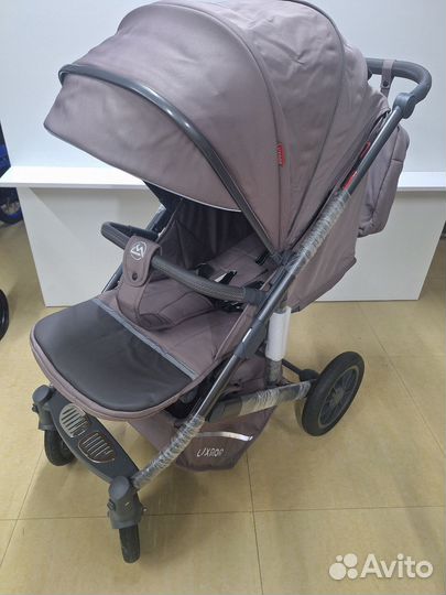 Новая прогулочная коляска luxmom 790