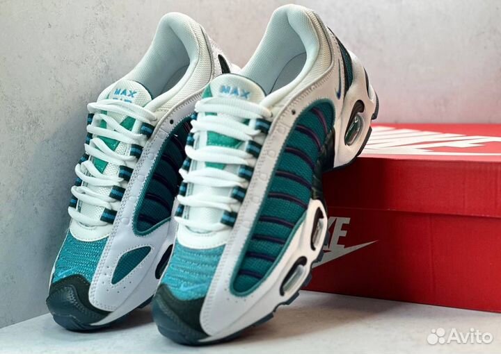 Nike Air Max Tailwind 4