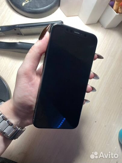 iPhone 11 Pro, 64 ГБ