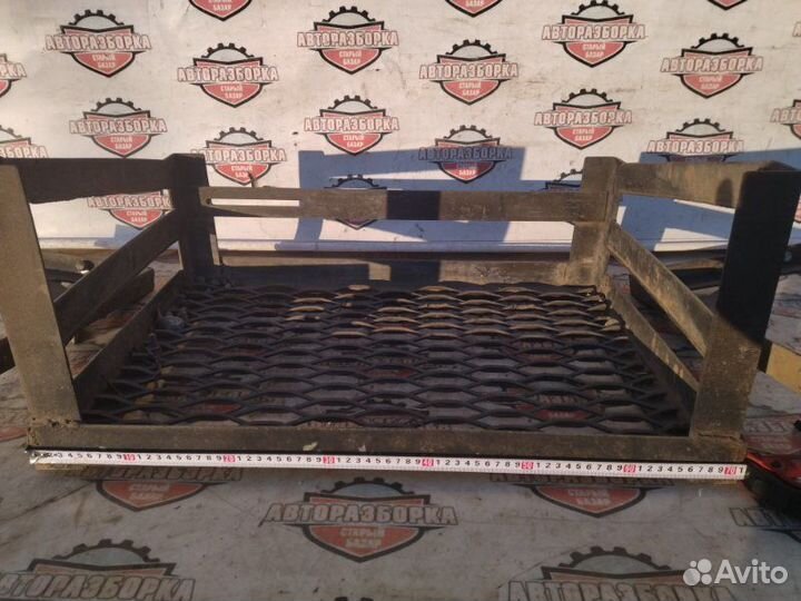 Ящик для инструментов Nissan Diesel CM89ES FE6