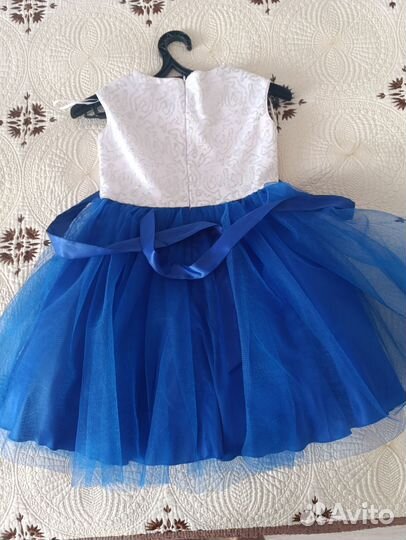 Нарядное платье для девочки 134