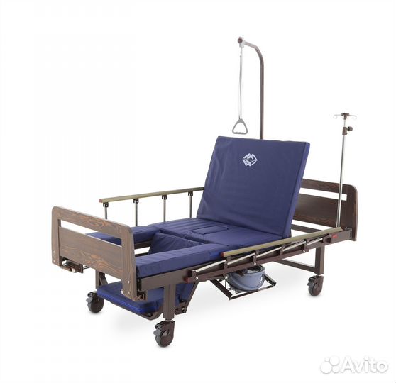 Медицинская кровать с матрасом