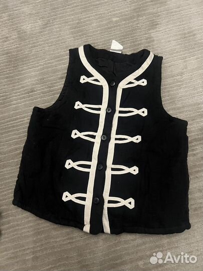 Жилет праздничный