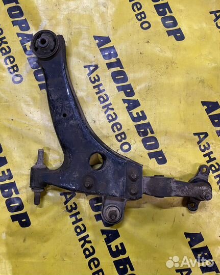 Передний правый рычаг Hyundai Sonata 4