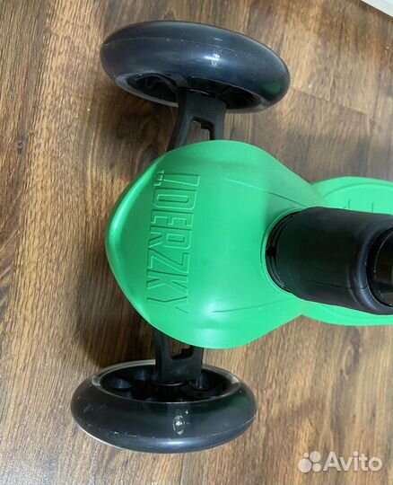 Детский 3-колесный самокат Дерзкий Старт, зеленый