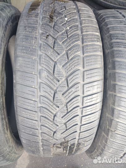 Goodyear UltraGrip Performance SUV Gen-1 225/50 R17 98H