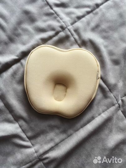 Подушка ортопедическая для новорожденных