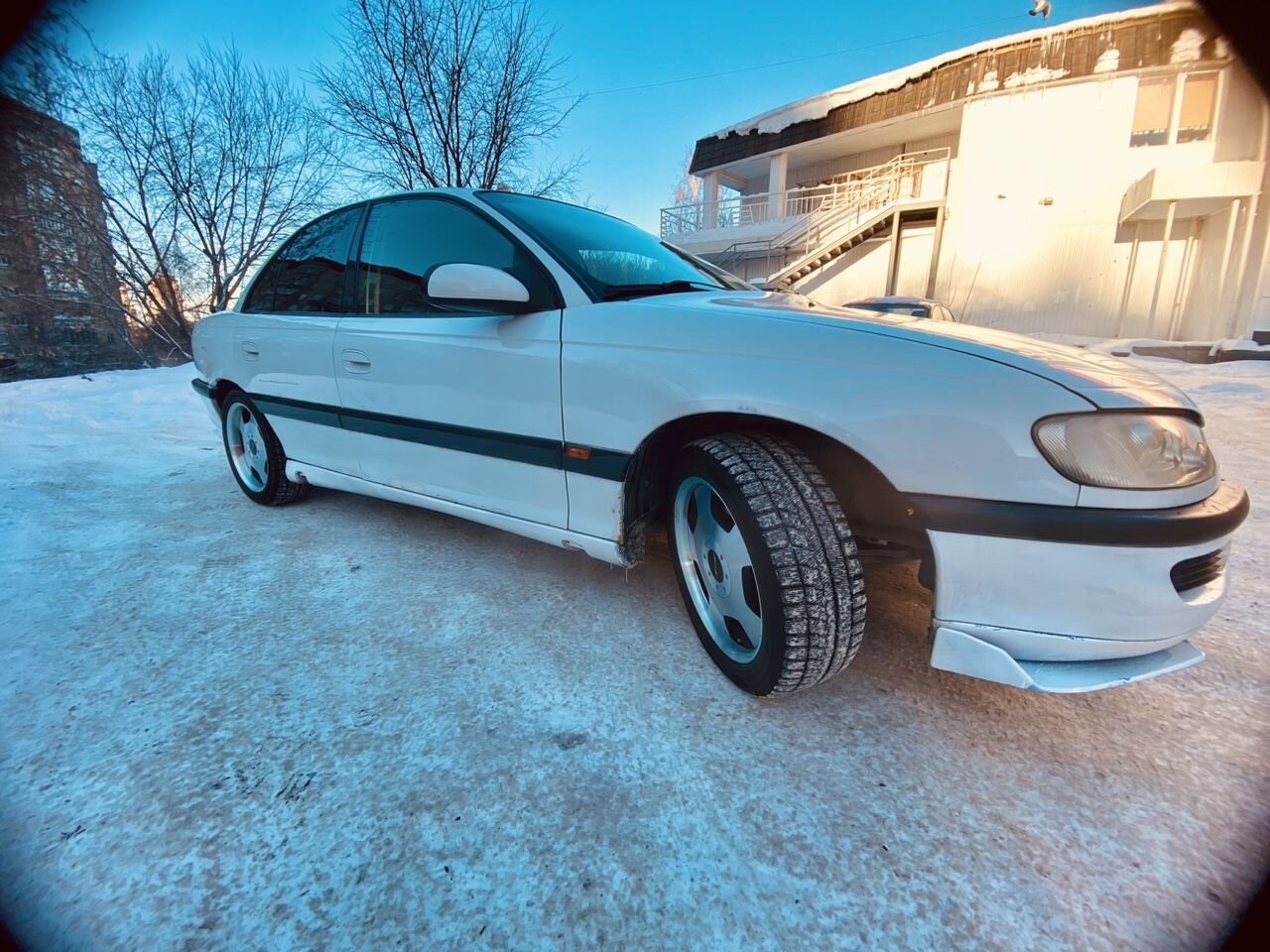 Opel Omega: фото владельца
