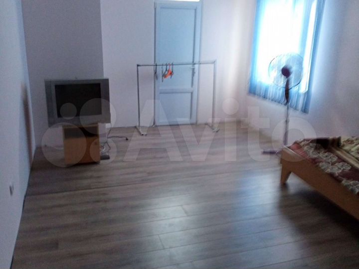 Комната 25 м², 2/2 эт.