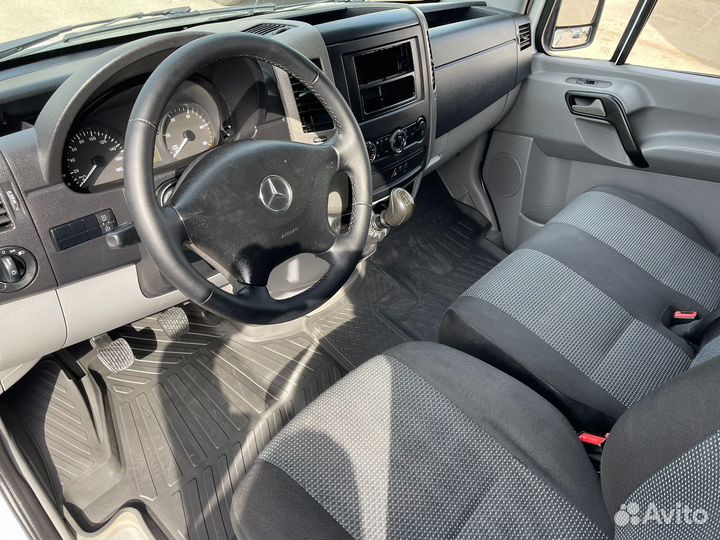 Mercedes-Benz Sprinter 2.2 МТ, 2011, 266 607 км