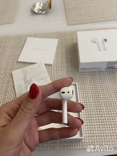 Airpods 1 наушник левый